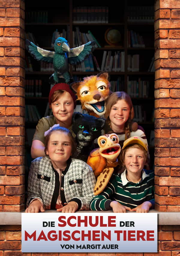 Plakatmotiv für Familien Kinder Theaterstück Die Schule der magischen Tiere im Metropol Theater Bremen 2022